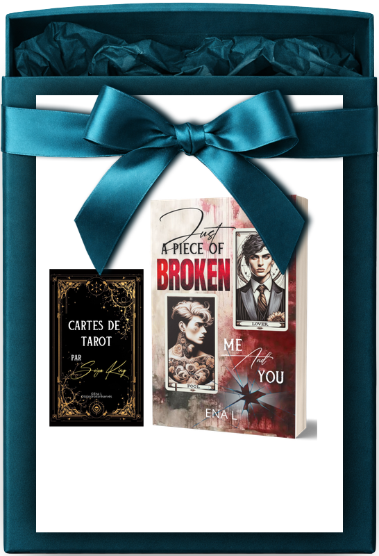Box broché Just a piece of broken me & you - Mockup